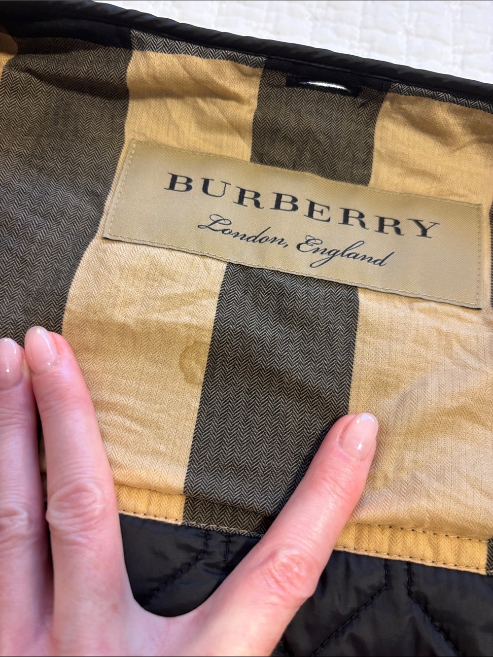 Burberry Reymoore Hooded Trench Coat-black. Size 8 - Picture 10 of 10